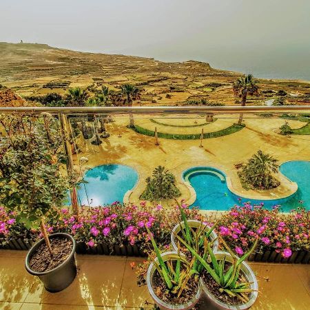 Sunset Holiday Apartment With Communal Pool + Views Ghajn Melel Exterior photo