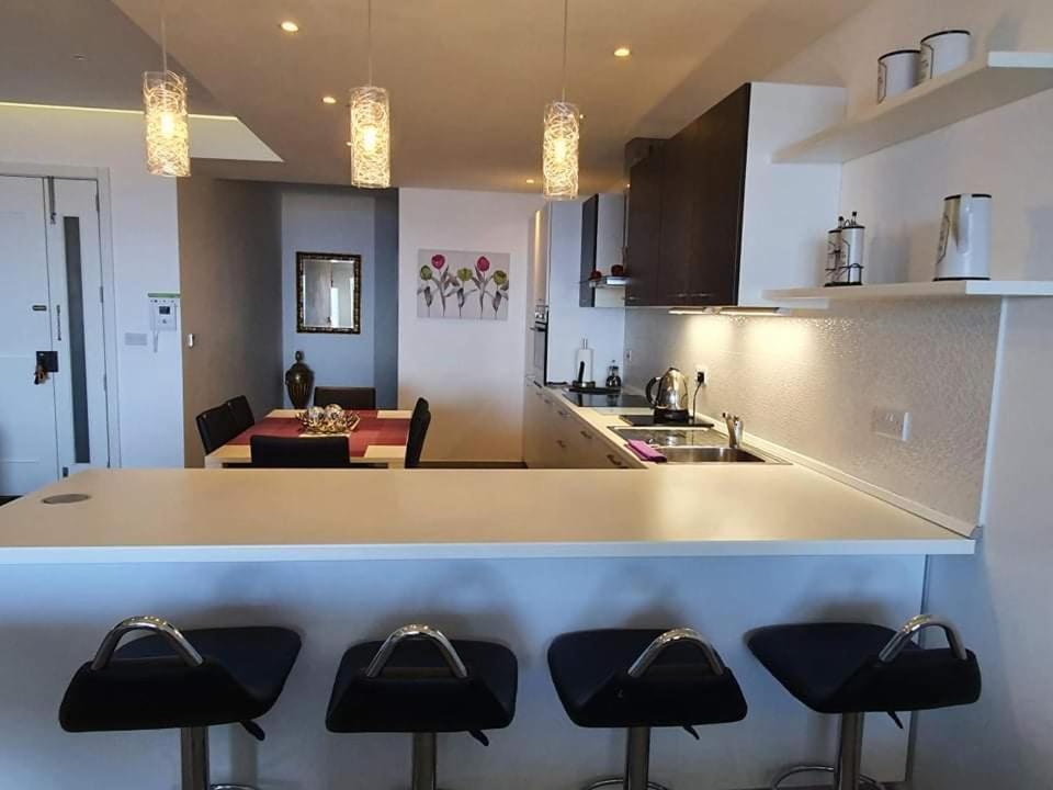 Sunset Holiday Apartment With Communal Pool + Views Ghajn Melel Exterior photo